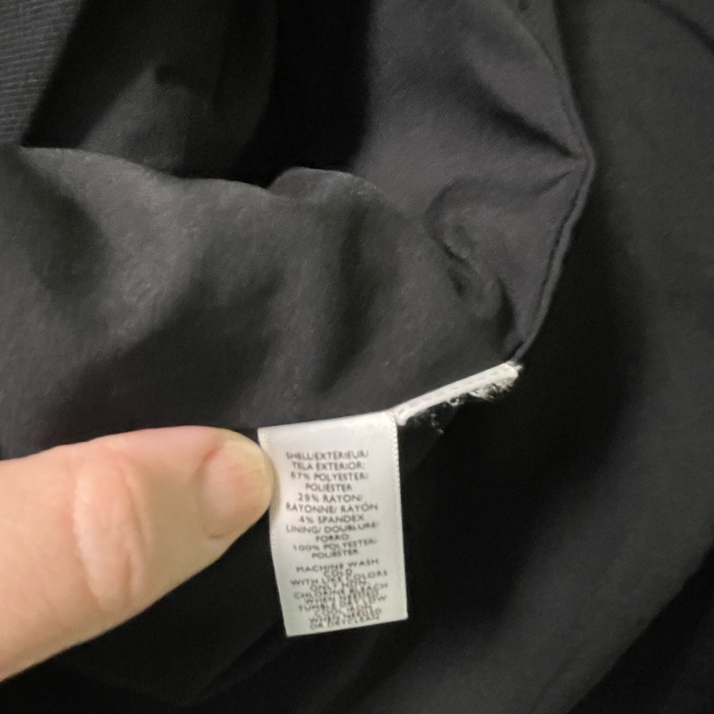 Women's Black Blazer - Picture 3 of 4